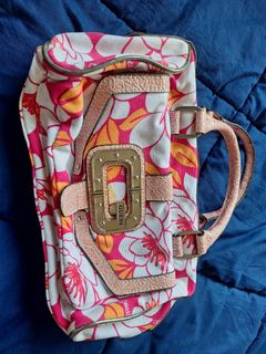 (Category: ) located in . Submitted by nik_hasni (Listing ID 1379808980, Image 1). Description: .