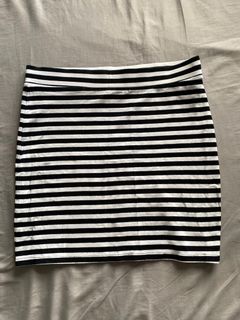 (Category: ) located in . Submitted by loved.bymeg (Listing ID 1379909740, Image 1). Description: .