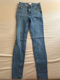 (Category: ) located in . Submitted by byebuy_____ (Listing ID 1379806621, Image 1). Description: .