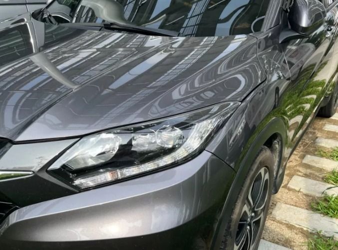 由 vivian19932004 (刊登 ID 1379800198，圖片 2) 提交，位於 新北市 (New Taipei) 的 Honda HR-V 2017款 灰色 (類別：汽車出售)，說明：💥認證中古車 歡迎你來帶回家💥 💥車輛應有盡有 趕緊來搶便宜💥 ⚠️車商賣車 同行勿擾⚠️ 廠牌型號: Honda HR-V 2017款 灰色 行駛里程: 8萬 引擎燃料: 汽油 出廠年份: 2017年 排氣量: 1.8L 變速系統: 手自排 傳動系統: 2WD 車門: 5門 乘客數: 5人 💎提供車況原始表 💎提供車換車需求 💎車況與認證表不符，退車並全額退費 🔥車輛均有第三方認證🔥 ⭕專業鑑定⭕合格認證 ⭕檢定報告⭕一覽無遺 五大保證❗️ ✅里程保證車 ✅無泡水車 ✅無重大事故 ✅無引擎號碼變造車 ✅非計程車 五大保固❗️ 💯引擎、💯變速箱、💯方向機、 💯啟動馬達、💯發電機 🚗歡迎預約賞車🚗 💰️可現金💰️可貸款️💰️配合多間銀行 並且提供車換車服務�
