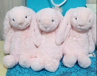 (Category: ) located in . Submitted by yunaarina (Listing ID 1379868556, Image 1). Description: .