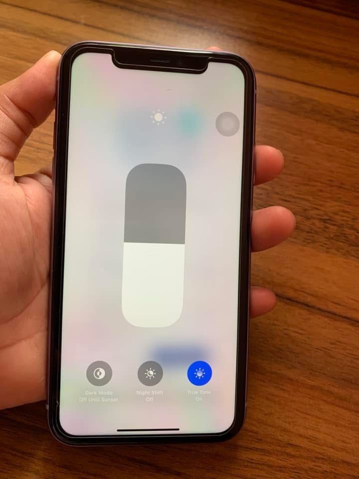 Iphone 11 for sale (rush!!) (Category: iPhone 11 Series) located in Manila. Submitted by jakenierva2917 (Listing ID 1379878940, Image 3). Description: .