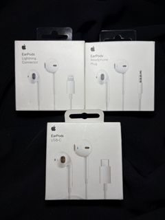 (Category: ) located in . Submitted by nhh_accessories (Listing ID 1379909956, Image 1). Description: .