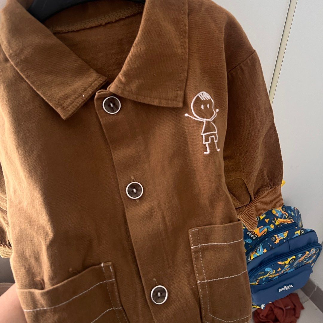 Jacket Baby 12 month (Kategori: Baju Bayi) berada di Jakarta Timur. Dikirim oleh babypl (ID iklan 1379726268, Gambar 3). Deskripsi: Masih Bagus Bangetttt karena cuma kepake sekali habis itu gak muat lagi Was bought 149.000 Nego Sadis = JUST READ!!!.