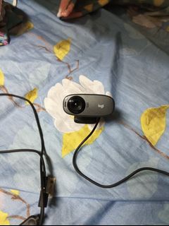 Logitech Webcam Web Cam (USB Connection)64077554123265110