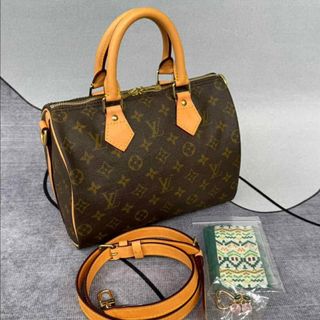 (Kategori: ) berada di . Dikirim oleh its.lookal (ID iklan 1379764900, Gambar 1). Deskripsi: .