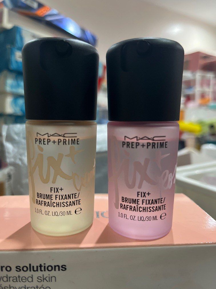 MAC FIX PLUS SPRAY 30ml x4 bundle sale (Category: Makeup) located in Manila. Submitted by marylouche42170 (Listing ID 1379887083, Image 2). Description: 2 coconut 2 rose.