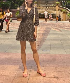 (Category: ) located in . Submitted by lovecannes (Listing ID 1376684941, Image 1). Description: .