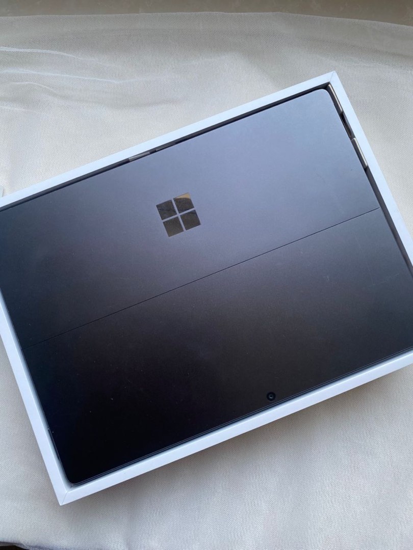 MICROSOFT SURFACE PRO 8 SPECIFICATION, Computers & Tech, Laptops