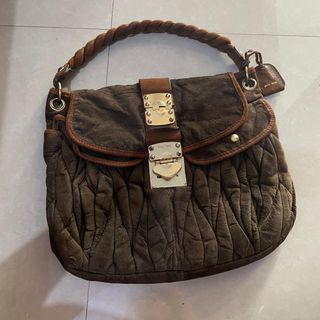 (Kategori: ) berada di . Dikirim oleh shoptilldieee (ID iklan 1379762263, Gambar 1). Deskripsi: .