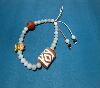 (Category: ) located in . Submitted by 8at88 (Listing ID 1379206540, Image 1). Description: .
