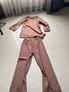 (Kategori: ) berada di . Dikirim oleh mekarsaluyu.ms (ID iklan 1377248134, Gambar 1). Deskripsi: .