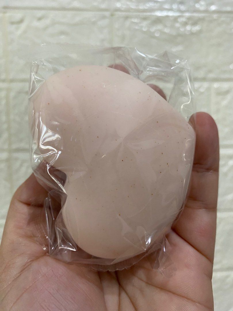 ORIGINAL PELICAN SOAP PEACH AND COOL (Category: Bath) located in Las Pinas. Submitted by tintindahan (Listing ID 1379728679, Image 3). Description: ORIGINAL PELICAN SOAPS MADE IN JAPAN FROM JAPAN ON HAND.