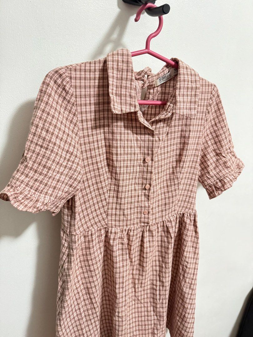 Pink Checkered Dress (Category: Dresses) located in Manila. Submitted by iconically_ (Listing ID 1379820984, Image 2). Description: RFS: Not my style anymore.