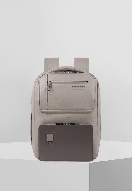 Piquadro backpack (Category: Laptop Bags & Sleeves) located in Manila. Submitted by mycheapcloset18 (Listing ID 1379905124, Image 1). Description: Selling preloaded Piquadro Akron Rucksak Backback for 18k! - can fit up to 15.6 inches laptop - lady owned and well maintained - rfs laptop too big for me Please serious buyer only and no lowballers please. To save your time and mine I would politely ignore lowballers. I can ship the bag to you for fre