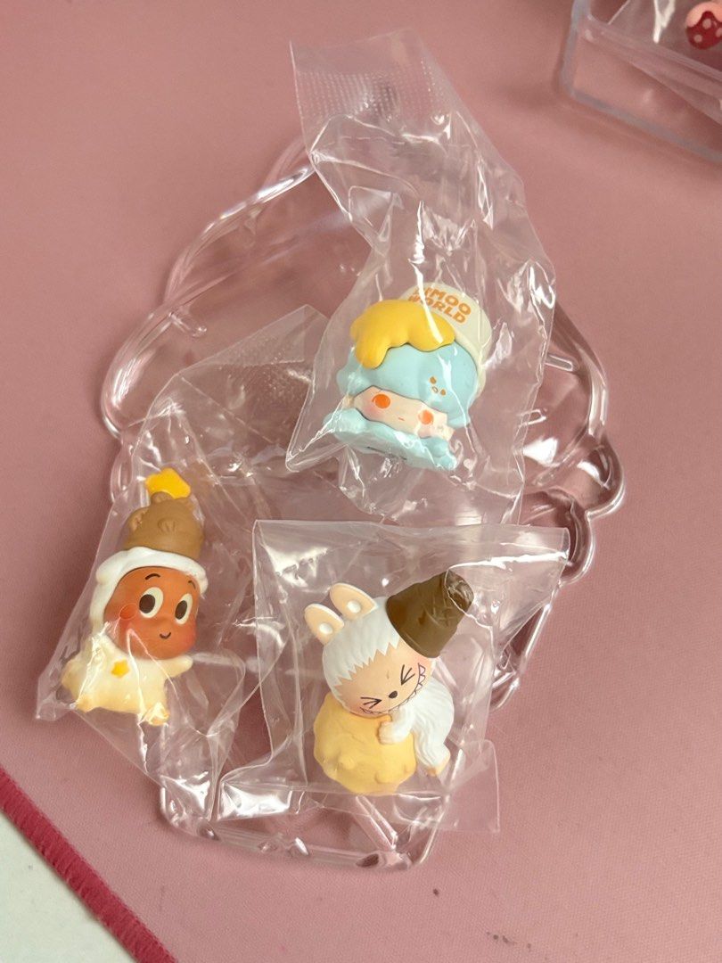 Pop bean Ice cream Labubu Dimoo and Twinkle (sealed) (Category: Designer & Blind Box Toys) located in Guagua. Submitted by holamissy (Listing ID 1379780894, Image 1). Description: Pop bean Ice cream Labubu, Dimoo and Twinkle (sealed) 200 each or 500 if getting as set. Or trade to any Crybaby, Molly and Skullpanda popbeans. Dm for offers.