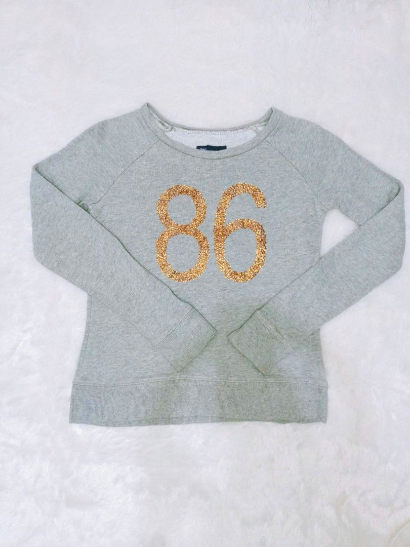Preloved atasan anak perempuan branded GAP (Kategori: 4 hingga 7 tahun) berada di Jakarta Pusat. Dikirim oleh kiravintage (ID iklan 1379908457, Gambar 1). Deskripsi: .
