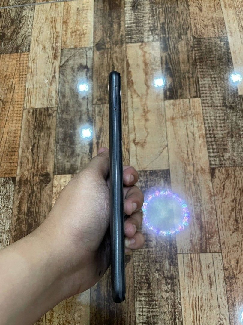 Realme C11 (Category: Realme) located in Calbayog City. Submitted by luvlyjichu (Listing ID 1379887528, Image 3). Description: wts lfb ph realme C11 - 32gb - RAM: 2gb - Processor: Octa-core - Android Version 10 - Version: Baseband & kernel - P1000 ( nego ).