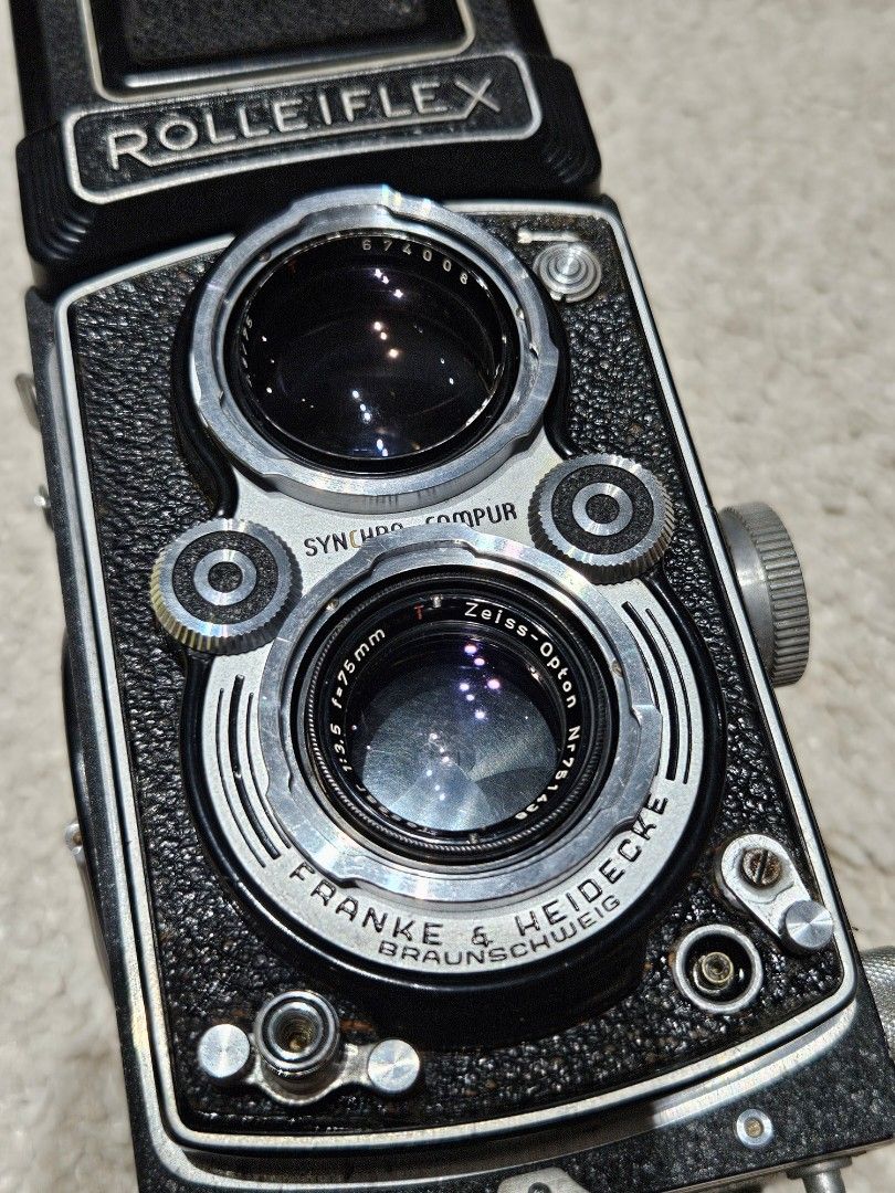 Rolleiflex TLR 3.5 with M-X Synch (Category: Cameras) located in Manila. Submitted by carms88 (Listing ID 1379824678, Image 2). Description: Selling my beloved Rolleiflex TLR 3.5 with M-X synch (serial number 1230268) In good working condition, no functional issues Shutter speeds accurate Recently CLA'd Sample pics on request RFS: decluttering PM if interested Lalamove/shipping c/o buyer.
