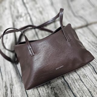 （分類：）位於 。 由 helloangelaksc 提交（商品編號 1379863160，圖片 1）。簡介： 。