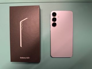 （分類：）位於 。 由 apple.genius.833 提交（商品編號 1379857480，圖片 1）。簡介： 。