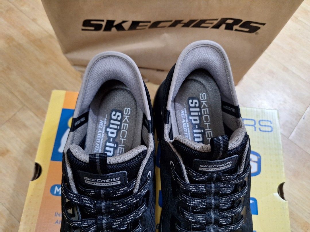 由 passat0807 (刊登 ID 1379844114，圖片 2) 提交，位於 台中市 (Taichung) 的 Skechers Slip-ins 黑咖 功能鞋 (類別：球拍和球類運動)，說明：Skechers Slip-ins 黑咖 網布 瞬穿 休閒 運動鞋 男款 免動手輕易穿脫。SLIP-INS瞬穿舒適科技。