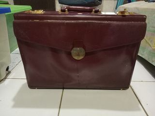 (Kategori: ) berada di . Dikirim oleh henryoloan (ID iklan 1379843280, Gambar 1). Deskripsi: .