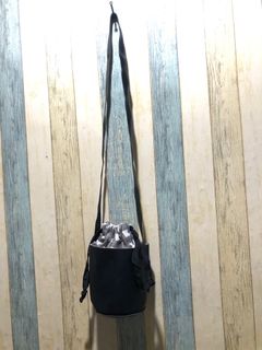 (Kategori: ) berada di . Dikirim oleh herable (ID iklan 1379721648, Gambar 1). Deskripsi: .