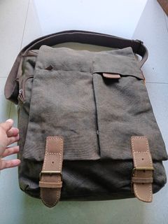 (Kategori: ) berada di . Dikirim oleh nr_store_smi (ID iklan 1379834926, Gambar 1). Deskripsi: .