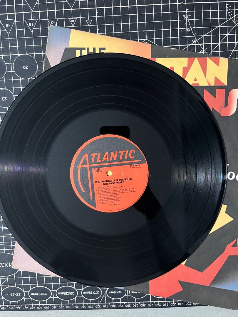 The Manhattan Transfer Bop Doo Wopp Vinyl (Category: Vinyls) located in Taguig. Submitted by arrjem (Listing ID 1379822563, Image 3). Description: Untested.