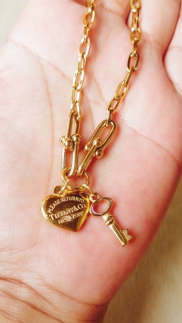 Tiffany & co necklace from japan (Category: Luxury Accessories) located in Manila. Submitted by osaze_27japanbags (Listing ID 1379753245, Image 1). Description: Tiffany & co necklace from japan no flaws with stamp size 18 inches adjustable up to 20 with gift box kindly pm me.