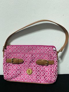 (Category: ) located in . Submitted by dl_preloved (Listing ID 1379852634, Image 1). Description: .