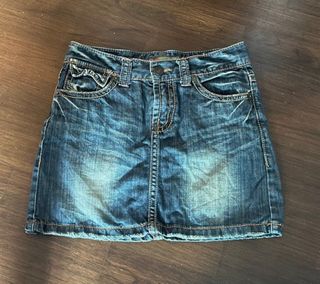 (Category: ) located in . Submitted by fcf123 (Listing ID 1379900443, Image 1). Description: .
