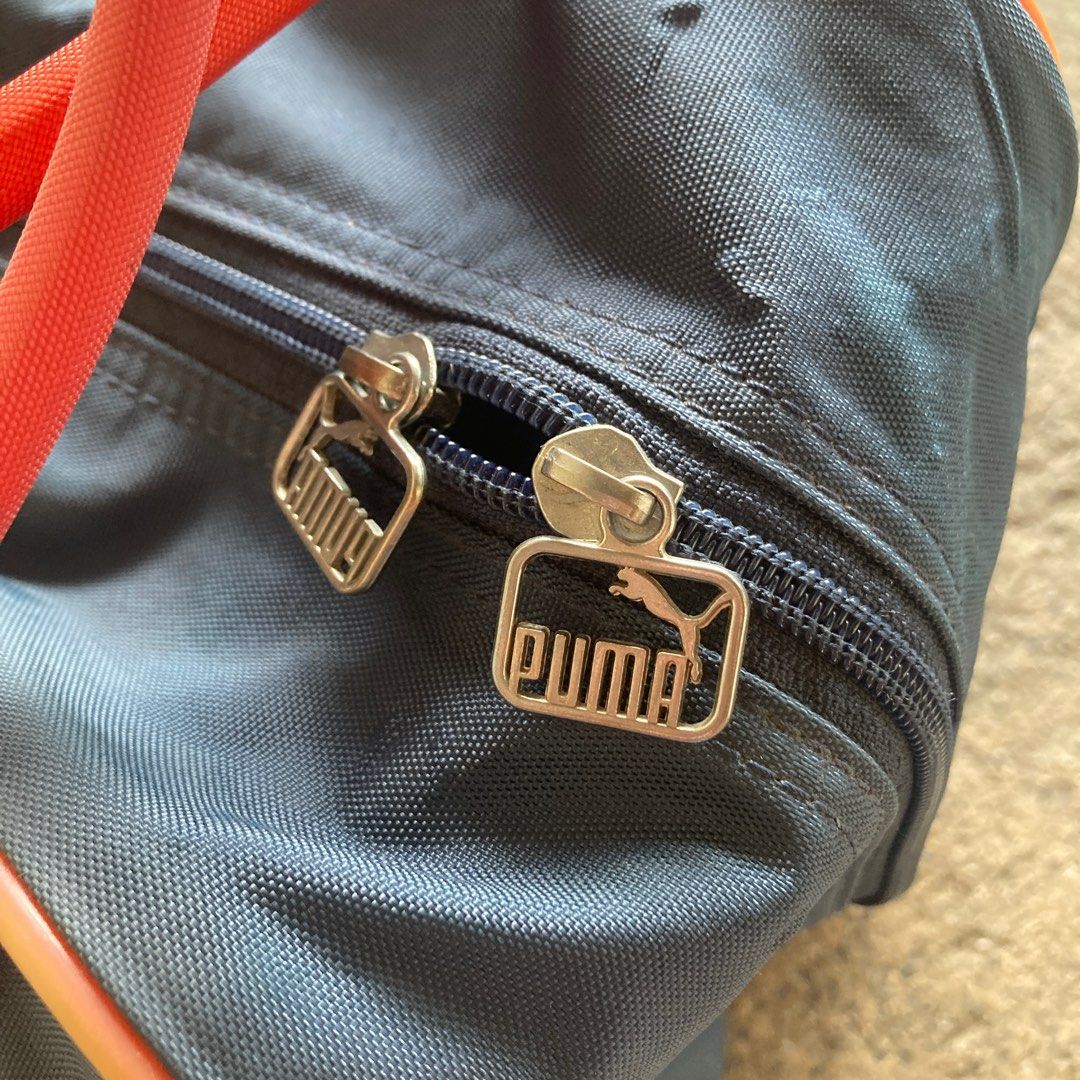 Vintage Puma Duffle Bag (Category: Luxury Bags & Wallets) located in Santa Barbara. Submitted by evrysundayvintage (Listing ID 1379784935, Image 2). Description: Vintage Puma Duffle Bag Good condition Signs of usage Fadings on handle & silicon lining .