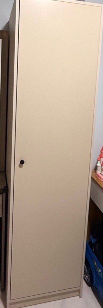 Wardrobe (Single)65075288373122111