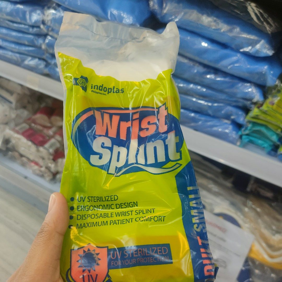 WRIST SPLINT FOR ADULT (Category: Medical Supplies & Tools) located in Quezon City. Submitted by staffmarke01383 (Listing ID 1379775984, Image 2). Description: .