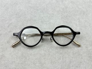 由 merrillhan69378 (刊登 ID 1379760401，圖片 1) 提交，位於 的 (類別：)，說明：。