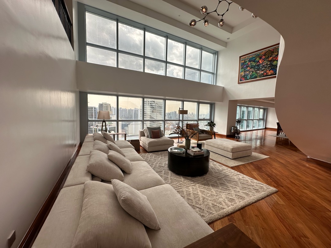 (Category: ) located in . Submitted by Kuaima_Realty (Listing ID 1379956563, Image 1). Description: .