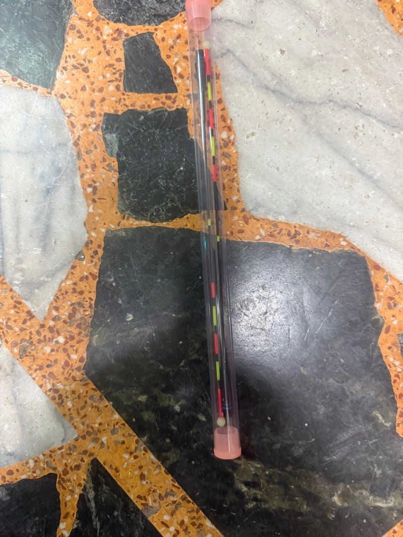 由 cccccccccyyy (刊登 ID 1379921339，圖片 1) 提交，位於 桃園市 (Taoyuan) 的 發光浮標 (類別：釣魚)，說明：。