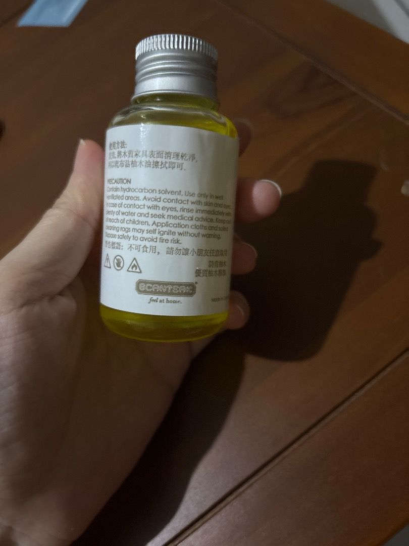 由 thecorgi (刊登 ID 1379961262，圖片 2) 提交，位於 新北市 (New Taipei) 的 詩肯柚木油 (類別：其他居家傢俱)，說明：詩肯柚木油。