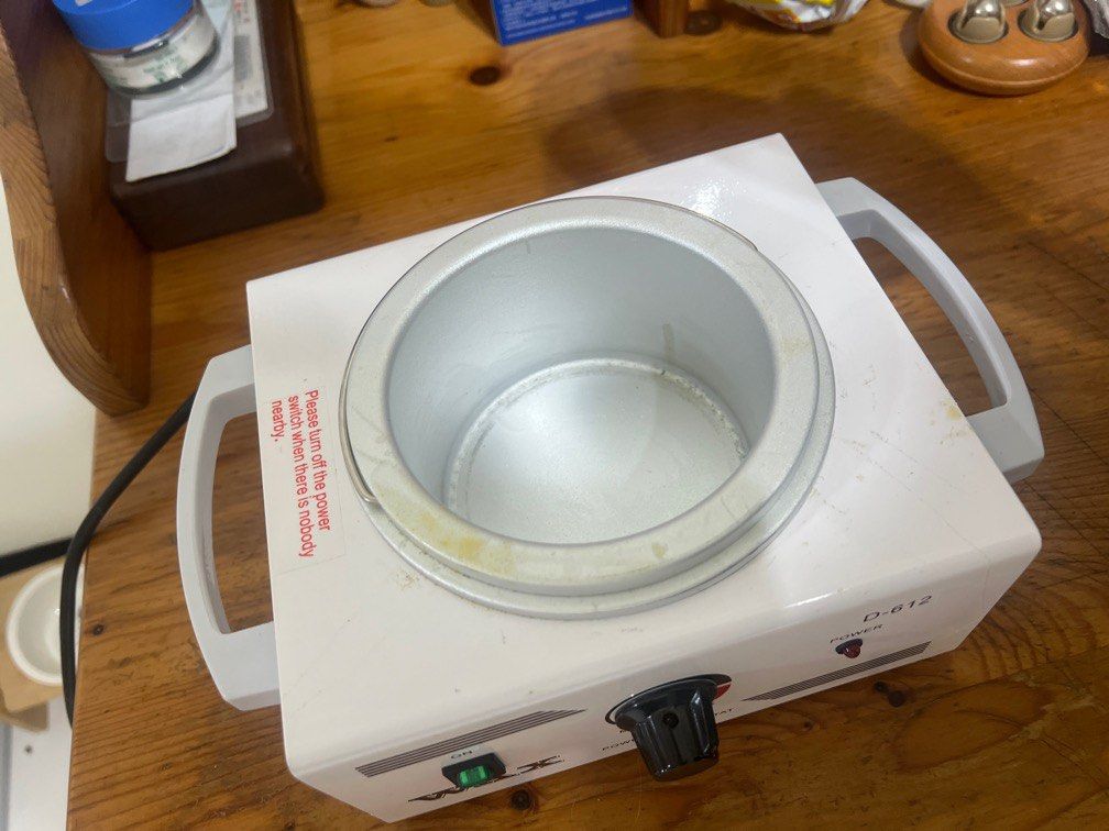 由 tingwei268762 (刊登 ID 1380029142，圖片 3) 提交，位於 台中市 (Taichung) 的 熱蠟機 (類別：個人清潔保養)，說明：。