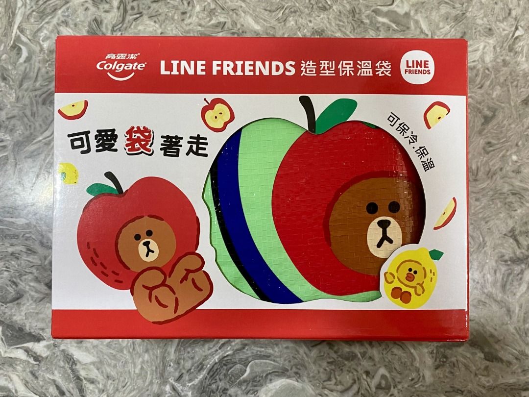 由 Naribushi (刊登 ID 1379948559，圖片 1) 提交，位於 台中市 (Taichung) 的 💕全新 LINE FRIENDS 高露潔 造型保溫袋 | 熊大款 | 保溫袋 便當袋 美食的好幫手 (類別：收納箱及袋)，說明：📍全新品。 📍商品為一個LINE FRIENDS造型保溫袋， 熊大款，容量夠大好收納，正反面圖案不同，設計特別， 尺寸為40.5x38x15cm(±3公分)，全新未拆封、未使用。 可用於食物保溫、保冷用，環保輕便愛護地球， 如同商品slogan可愛「袋」著走！非常可愛也非常好看。 80元出清，歡迎需要的朋友帶走它哦！ 🔥🔥🔥🔥🔥🔥🔥🔥🔥🔥🔥🔥 有興趣的話歡迎詢問，只要看到訊息後，我會盡快回覆。。