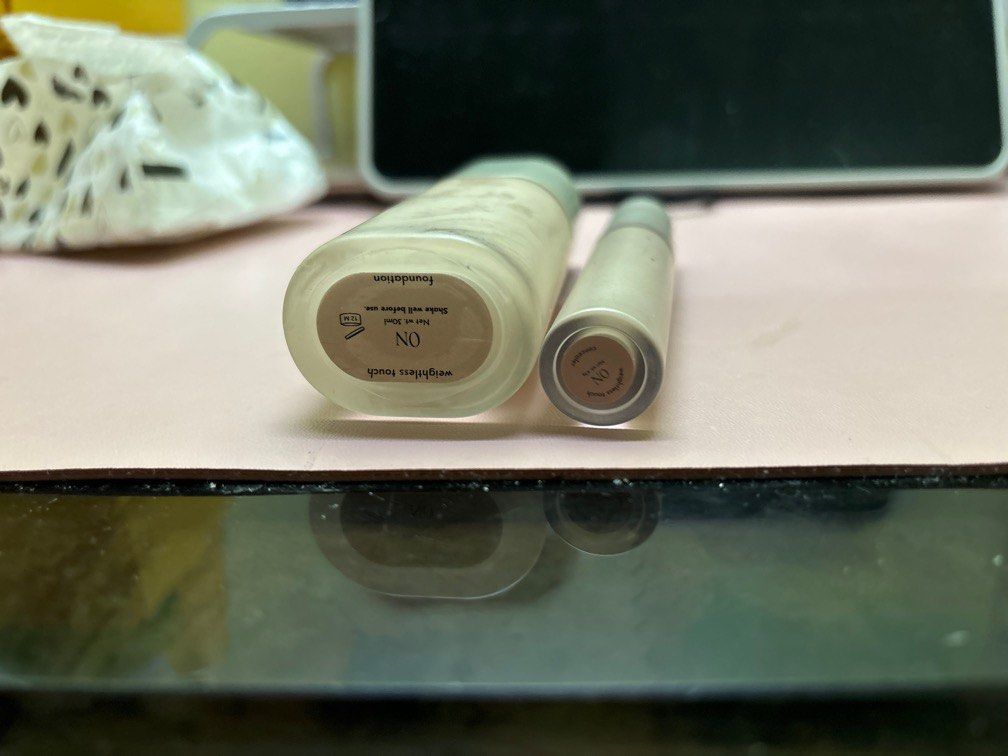 Absidy foundation and concealer 0N (Category: Makeup) located in Manila. Submitted by beababe123 (Listing ID 1380014990, Image 2). Description: 550 2 na!!! Get na. Wag na tumawad thank u .