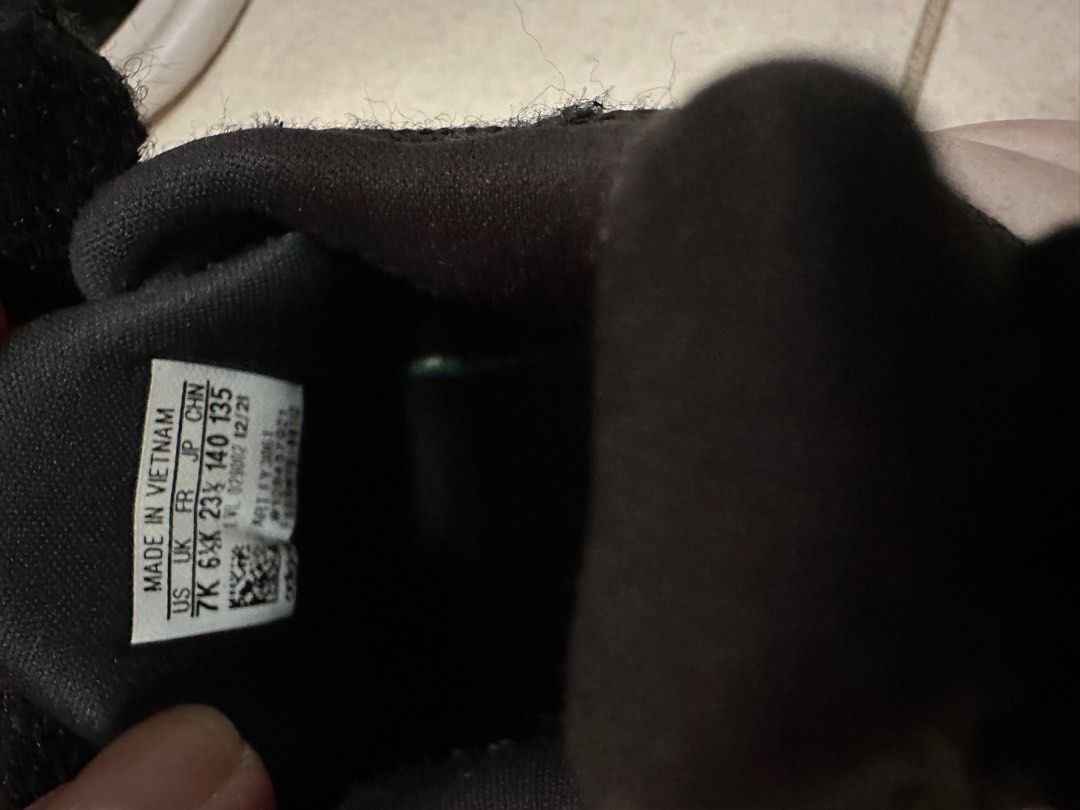 Adidas for kids Original (Category: Babies & Kids Fashion) located in Marilao. Submitted by agonold (Listing ID 1379923741, Image 3). Description: Original adidas shoes bought in Dubai US7, UK6-1/2 Unisex.