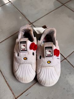 (Kategori: ) berada di . Dikirim oleh akhtabiina_preloved (ID iklan 1379952031, Gambar 1). Deskripsi: .