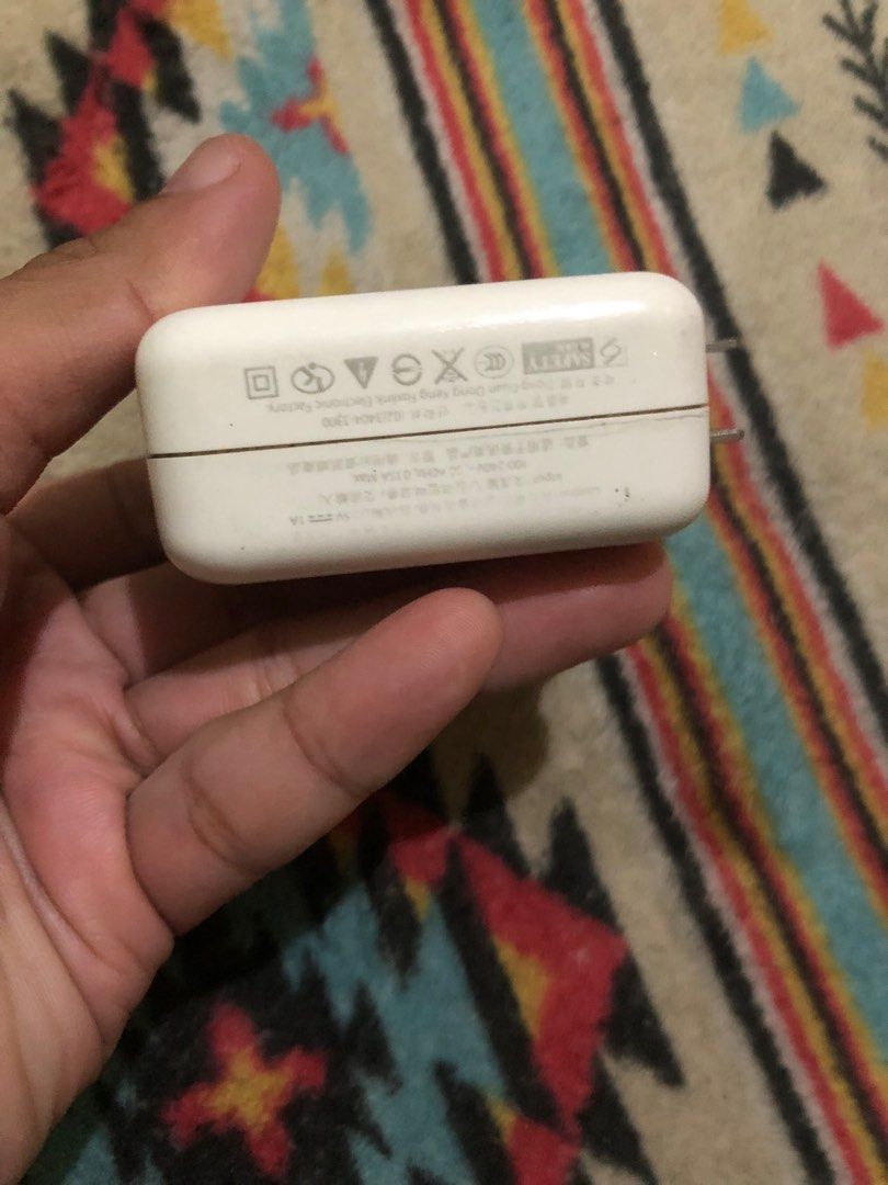Apple IPOD usb charging adapter (Category: Portable Audio Accessories) located in Quezon City. Submitted by markgolveo (Listing ID 1379953917, Image 2). Description: Apple IPOD usb charging adapter.