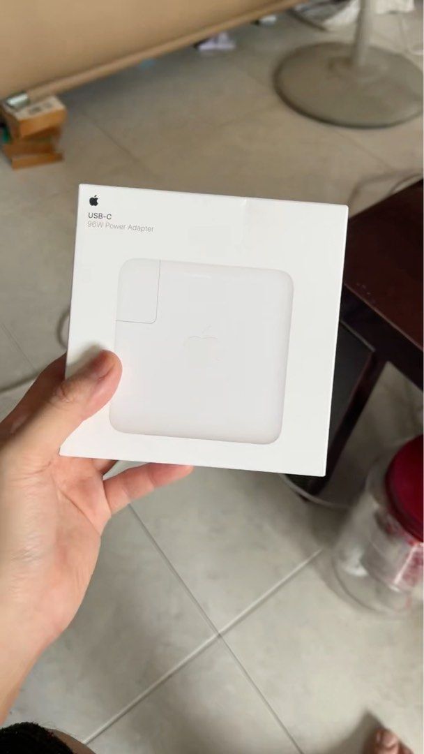 Apple USB-C 96W Power Adapter63220748581123111