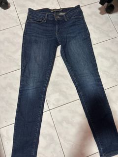 (Category: ) located in . Submitted by frsyaemlyn (Listing ID 1380079415, Image 1). Description: .