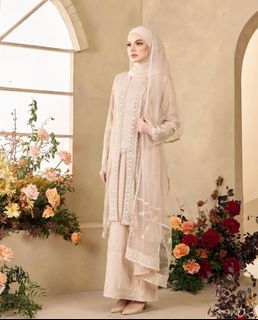 (Category: ) located in . Submitted by izhfr (Listing ID 1380056650, Image 1). Description: .