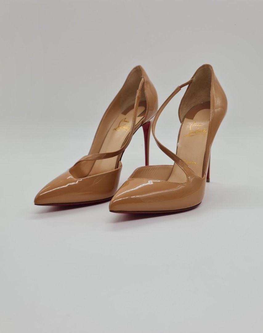 Christian Louboutin Jumping Pumps EU40 (Category: Sneakers & Footwear) located in Manila. Submitted by corycee (Listing ID 1379985070, Image 1). Description: Condition: Gently worn. Uppers are in beautiful shape with no major scuffs or marks. Red soles show typical signs of use. Inclusions: None Price: 25K RFS: not being used anymore Location: Multinational Village, Parañaque Shipping Option: Deliveries are thru Grab, Lalamove, LBC or buyer's cho